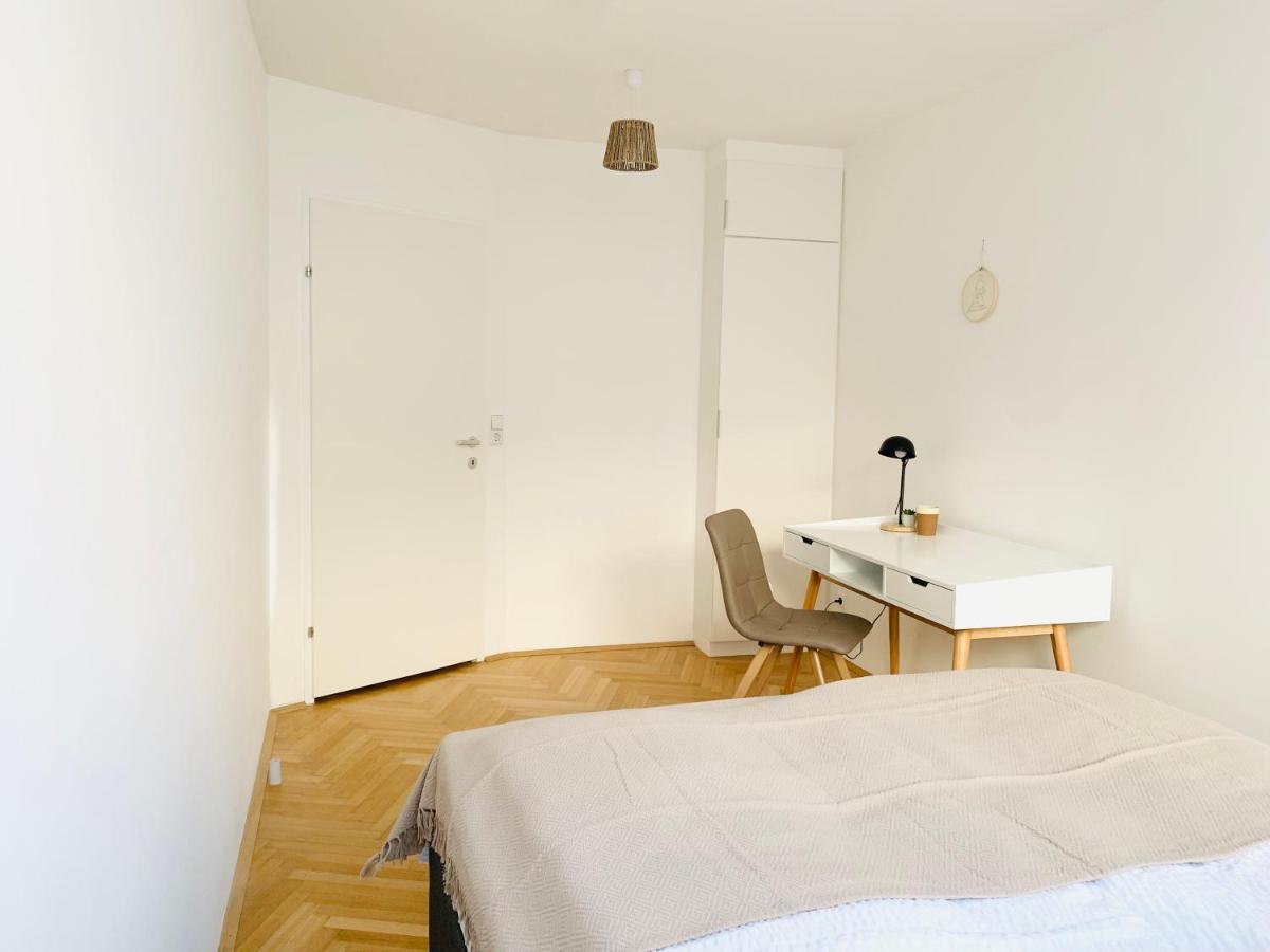 Ruhige Wohnung Im Gasometer Wien *Wifi*U3*Netflix* Extérieur photo